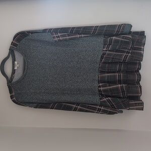 Green Umgee plaid S tunic top